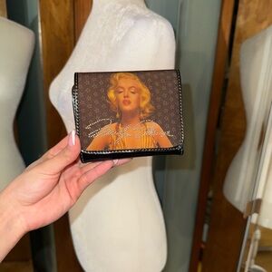 Marilyn Monroe Brown Designer Wallet with Iconic Image